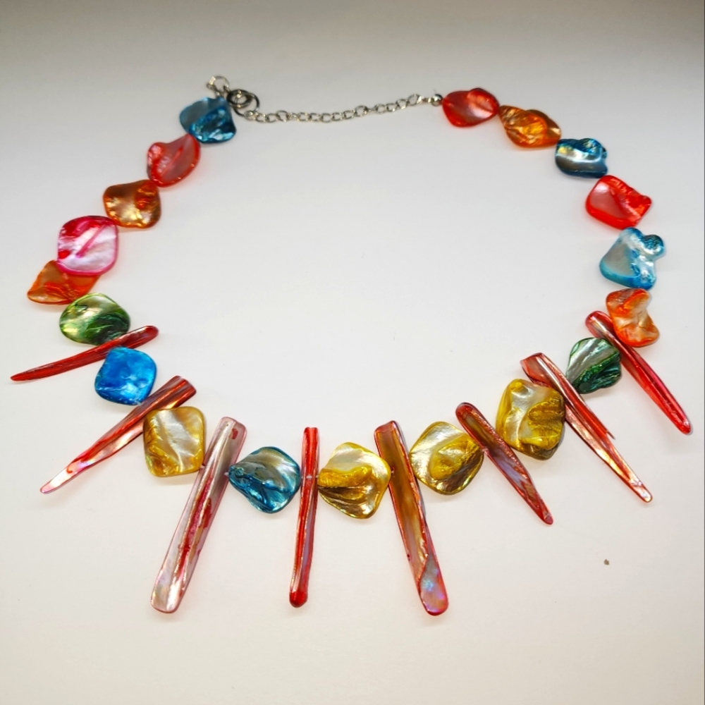 Bold Dyed Shell Statement Necklace Rainbow Irides… - image 1